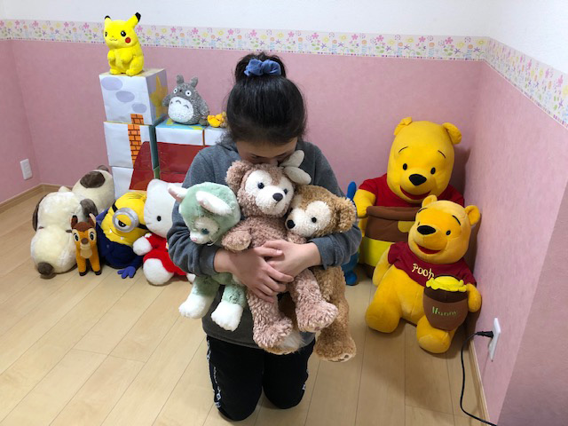 レッスン前,お気に入りのぬいぐるみにご挨拶!可愛い天使さん達です❤